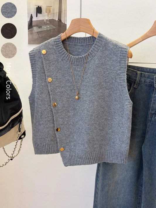 Women'S Casual round Neck Metal Button Decor Solid Color Knit Vest, Loose-Fit Stylish Minimalist Knit Top for Spring Summer Fall, Basic Fashion Tops, Knitwear for Women, Casual Knitted Vest, Womenswear